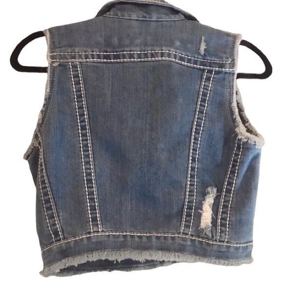 Dollhouse denim distressed vest - Picture 6 of 6